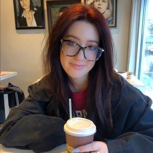 Meet your Posher, Madison